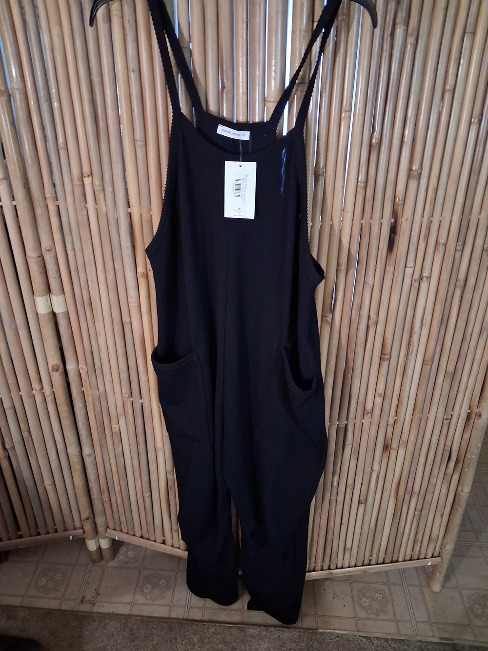 Black Ribbed Wide-Leg Jumpsuit - Picture 5 of 6